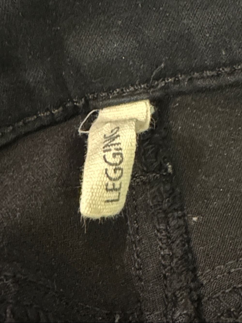 Rag and Bone black leggings. Women’s size 28 - Picture 3 of 10